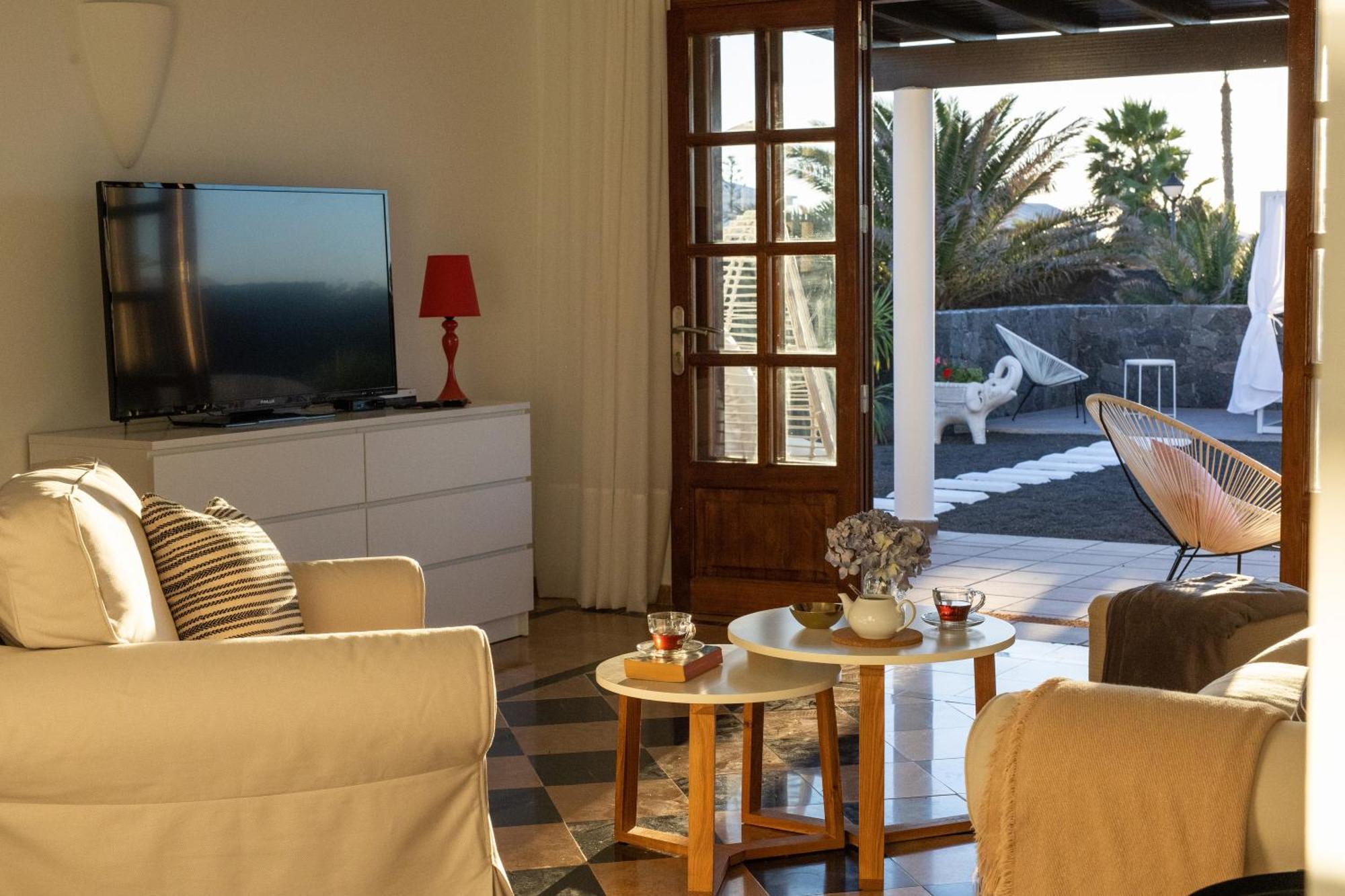 Villa Mo Luxury Heated Pool Playa Blanca  Exteriör bild